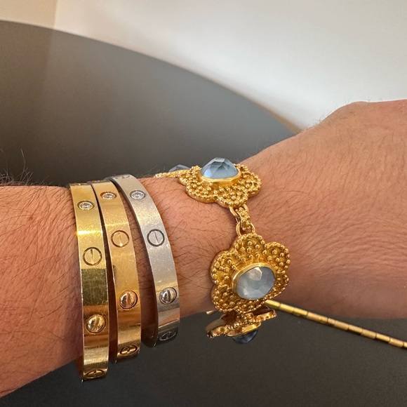 NWT Authentic Rare Julie Vos Flower Station Chalcedony Blue Statement Bracelet - Picture 9 of 17